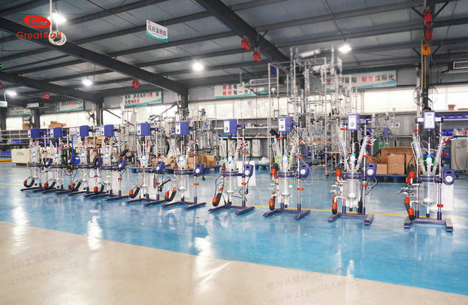 雙層玻璃反應釜生產廠家哪家好?